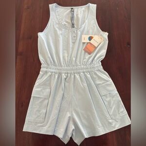 Vuori Villa Utility Romper (NWT)
